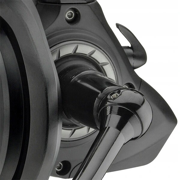 Катушка DAIWA Black Widow 5500A Катушка DAIWA Black Widow 5500A